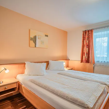 Haus Christine Apartment *